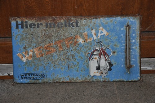 Altes blechschild hier melkt - altes, blechschild,hier