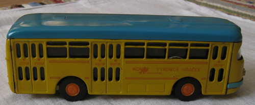 Altes blechspielzeug bus - bus, aus
