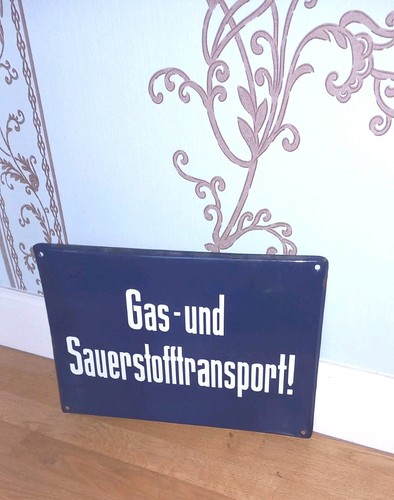 Altes blechschild schiene und - altes,