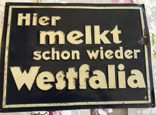 Altes blechschild hier melkt - blechschild,